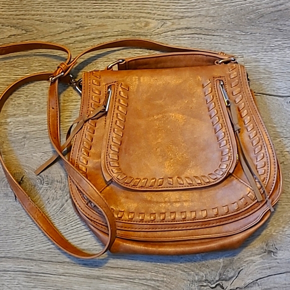 Urban expressions cross body saddle bag in cognac - Picture 2 of 10
